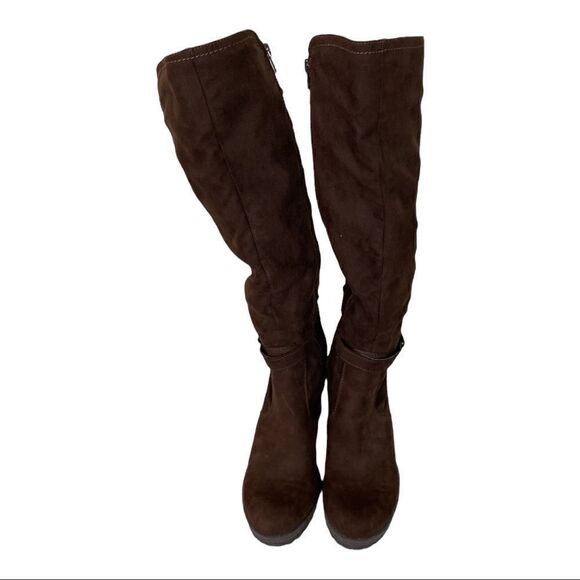 #300 G by GUESS brown vegan suede heeled boots - Picture 8 of 10